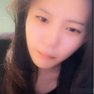 《小石头热舞直播：毕业后放松心情，闺蜜聚会激萌视频集锦》