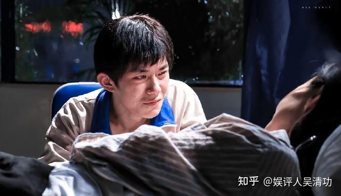 2022年新片热潮：《奇迹笨小孩》《血光假期》《幸存的天堂》《你永远比那这家伙年轻》《流星月球》《亮剑：决战鬼哭谷》《黑金营救》《缉魂未删节》《新蝙蝠侠》《四海》《神M海域》《后宫·甄嬛传》《狙击手》《这个杀手不太冷静》