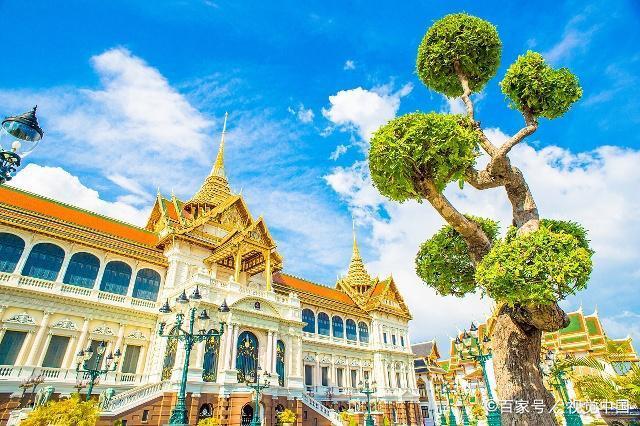 1999年经典港片《三五成群》,现在可以在阿里云Drive上以mp4格式观看