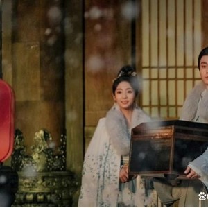 热播剧集精选：猪猡之王、与君初相识、余SQD指教、医是医二是二、心居、尚食、陪你一起好好吃饭、了不起的D小姐、Grid迷网追踪