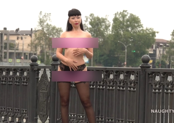 最新某推超人气诡异奇特风成熟女人欧美露出大神（naughty_lada）完整合集【33V-6.5G】