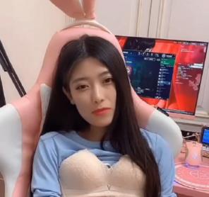 抖音网红主播月月大小姐姐的瓜,你们怎么看?