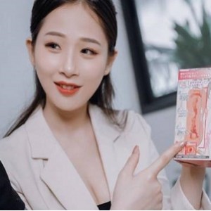 高颜值级极品甜美女神婕咪,她用颜值征服了全世界的男人。