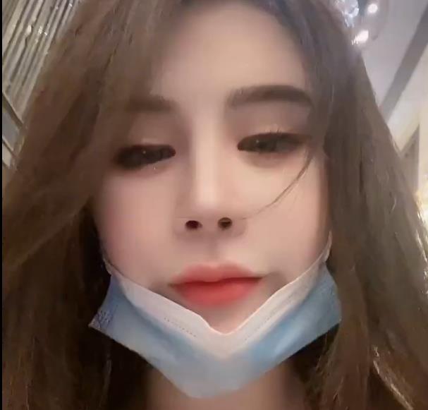 杭州顶级女神名媛鲤鲤,居然把“中国最帅保安”给睡了。