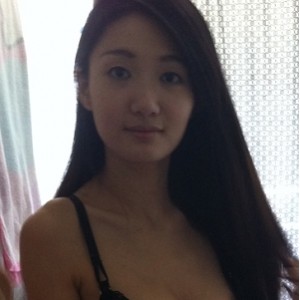 家有老婆洗澡自拍，百度云下载，89张照片，223M大小