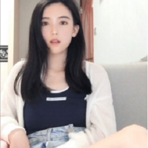 爱芙罗黛蒂阿悦合集：22v+25.5G，多种下载方式，颜值高颜值顶，解压耐心等待