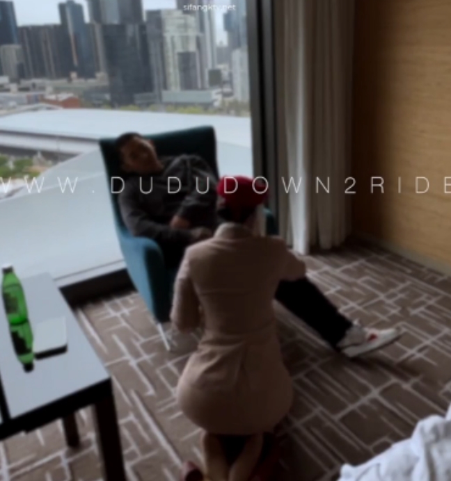 大神dudu搬运分享:冲上云霄空姐完整版2V,2.34G百度盘