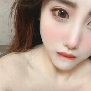 抖音女神金鑫蔓笙私人订制合集：优雅风采一览