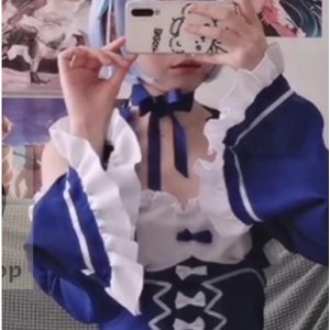 韵韵COSER作品合集：清纯妹子的豪放魅力