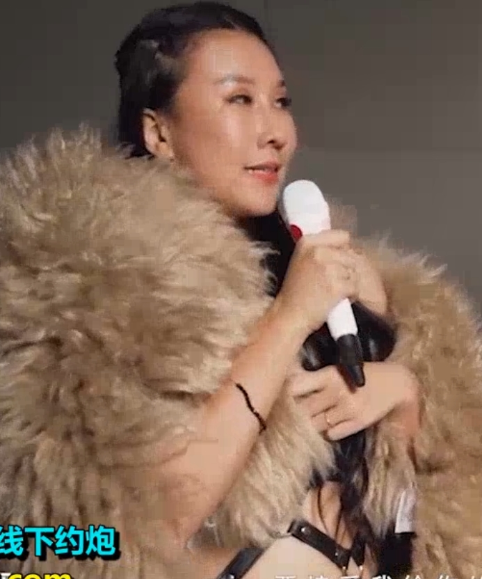 神秘魅力!凌薇14v8.77g视频合集