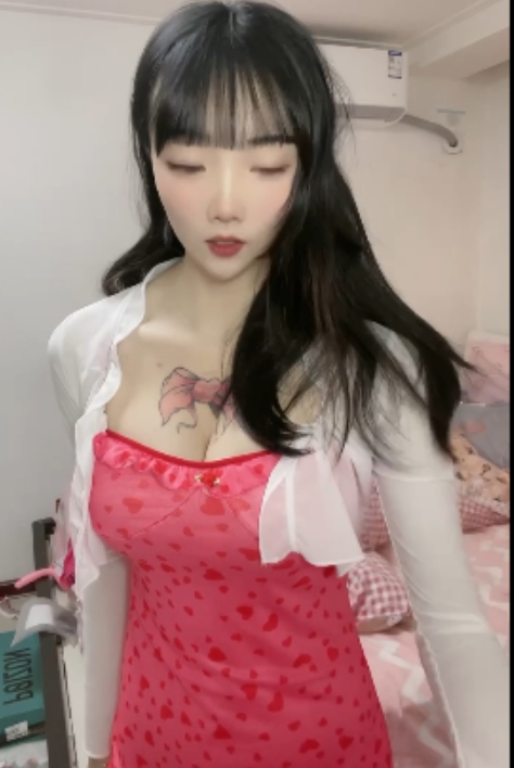 快手欣妹儿+秀儿+lisa+媚娘福利热舞小合集61V1.75G百度盘