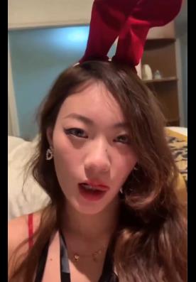 用嘴合集：美女用嘴展示技巧[305V-4.3G]