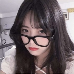 《眼镜妹妹》抖音美女合集：独特魅力吸引眼球视频丰富多彩