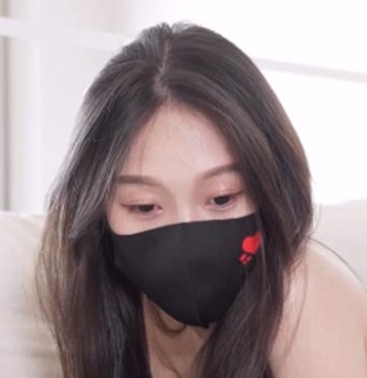 黑丝长靴美女CC的脚模摄影视频