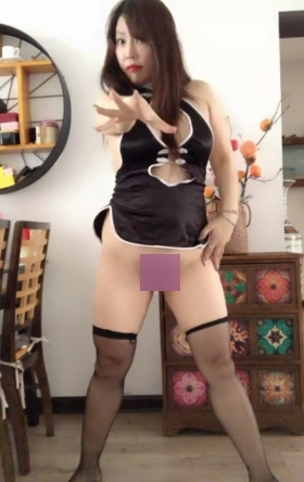 熟女好姐风情万种yan+wu第一季8部8V1.8GB百度云的标题可以是：-熟女好姐风情万种yan+wu第一季8部-熟女好姐风情万种yan+wu第一季8部8V1.8GB百度云