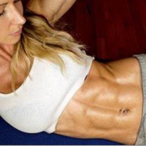 欧美最火健身博主Zuzka_light的性感身材和腹肌训练