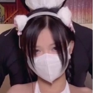 青涩气质有趣喵喵服被男友爆撩无屏障内释神秘处