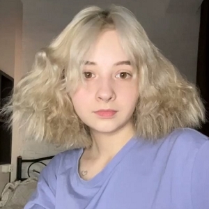 转载搬运：周于希独舞和双人舞的2V+1G视频，百度盘