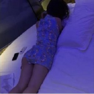 稚嫩嫩妹清纯表演，KouJi糖来资源手势大佬奇妙