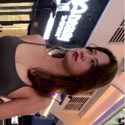 紧身裤+吊带+胖臀+长腿美女视频，百度云下载！