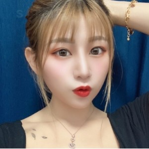 精选大罩杯台妹艾玛高价订阅575P92V2.47G百度云版