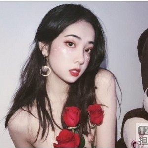 捷哥资源合集：网红女神的魅力，激励人心的涩情艺术