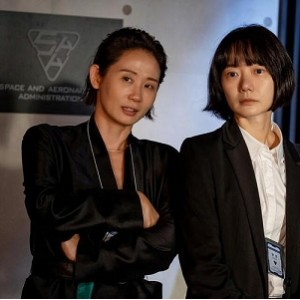 在阿里云驱动上观看《寂静之海》的韩语中字版本