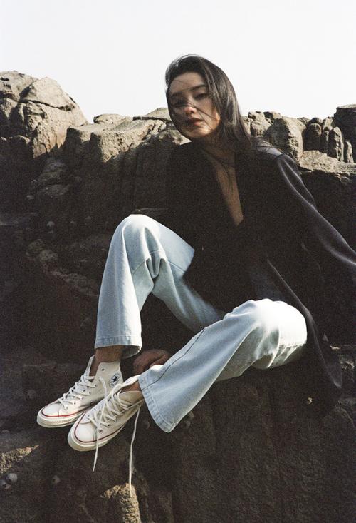 在阿里云驱动上观看《寂静之海》的韩语中字版本