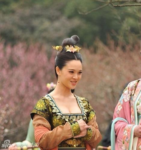 1080P无需下载《武媚娘传奇未剪胸前软肉版》极速在线查看