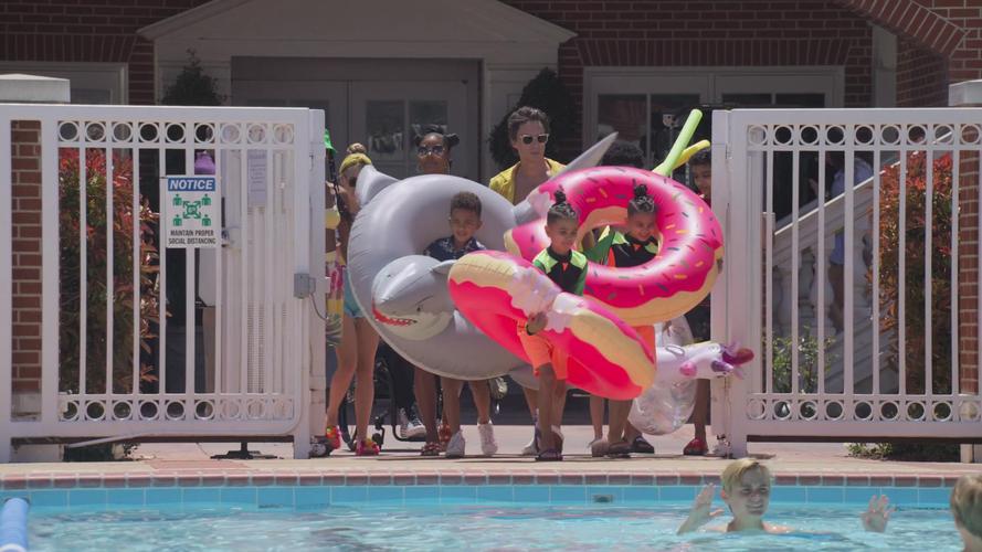 2022欧美喜剧《儿女一箩筐3》:一打便宜,HD1080P官方内嵌中字,视频原画出色,倍速播放体验