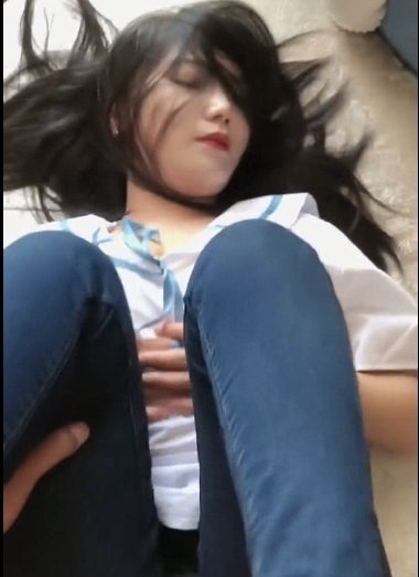 最新快手小成熟主妇(依云)最新日常合集