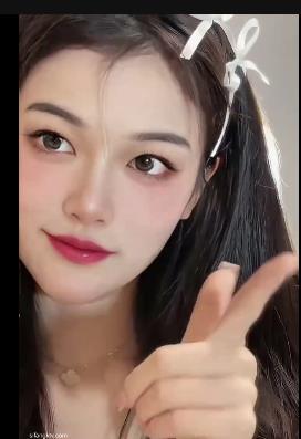 杭州白白：优质女神自拍福利，风靡抖音的小姐姐