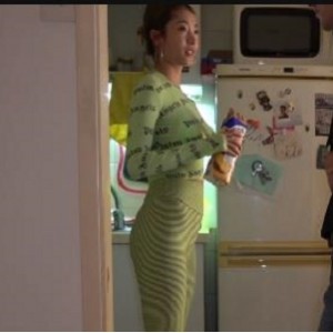 健身网红LonelyMeow最新合集1V455M，露脸自拍，精彩时长12分