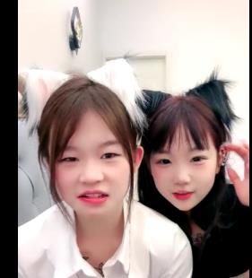 热榜女仆姐妹秀视频：精彩表演吸引眼球