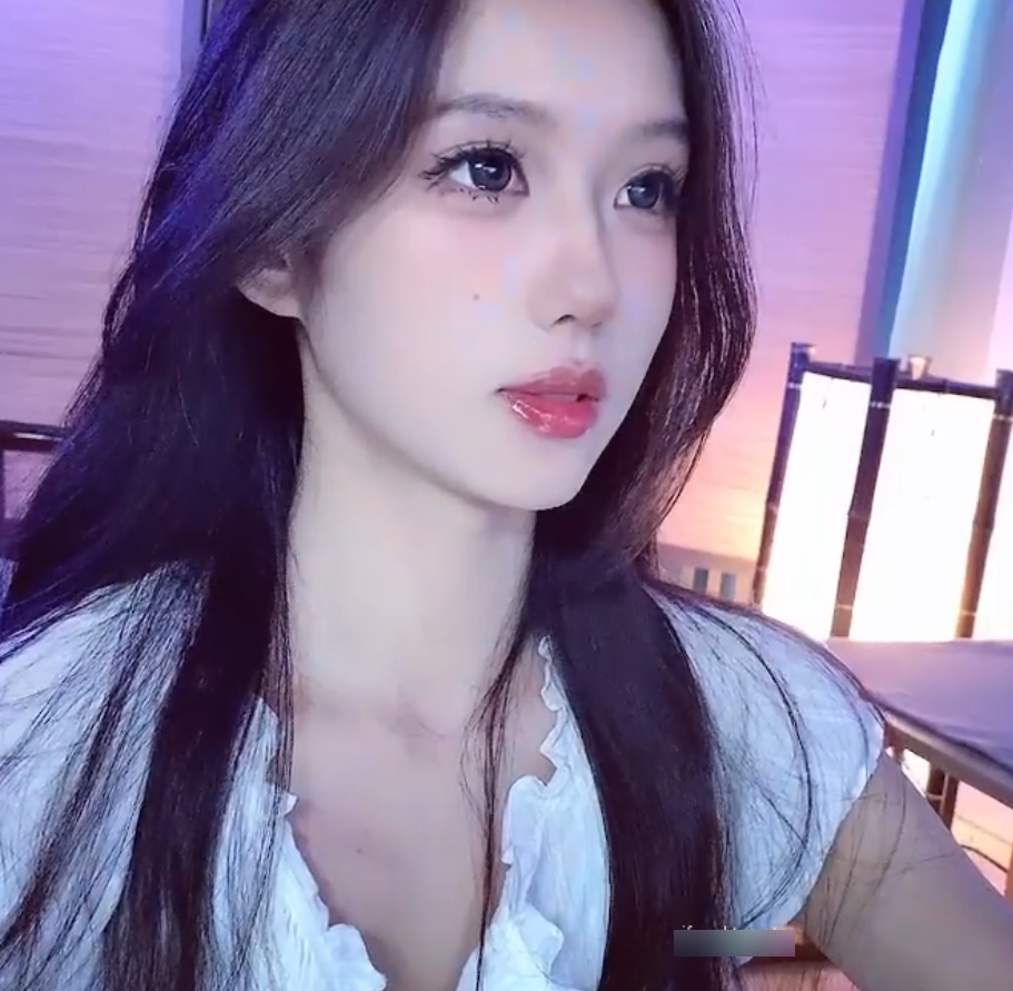 《灵灵的创意世界：41个精彩视频，247G的剧情指教》