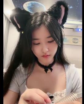 独特魅力！广州小姐姐自拍视频2V5.5G