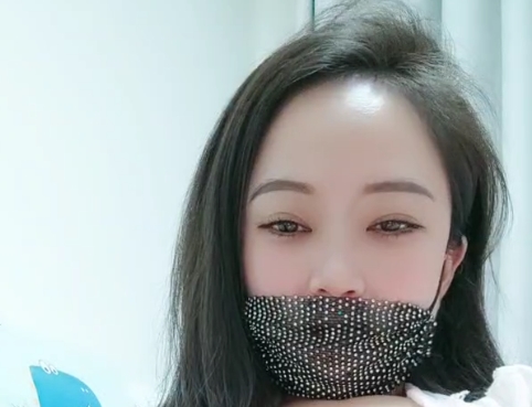 熟女性感丝袜视频合集，30部精彩内容，56.7MB，尽在百度ED2K收藏！