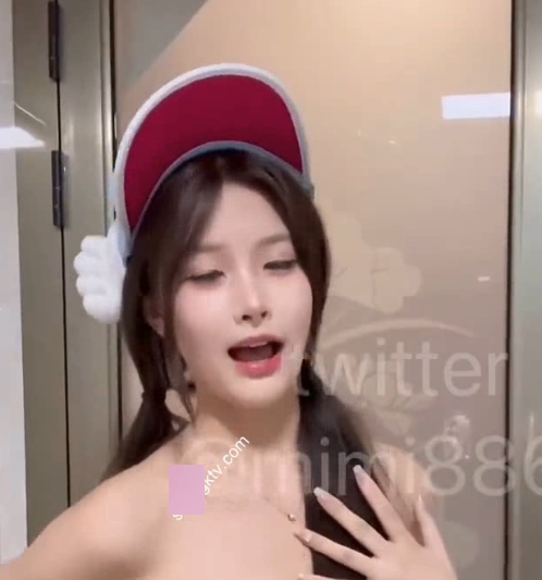 小屁mimiVIP福利大放送:889MB精彩视频合集,收藏必备!