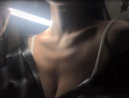 抖音光剑变身精彩合集1V273M，收集多位网红视频