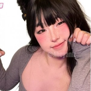 福利姬百度阿黑颜噗噗最新合集49V3.1G，收藏88