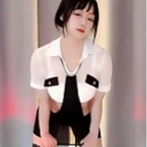 虎牙定制热舞女神林小花修仙日记合集36V45G，精彩舞蹈与下水精彩瞬间