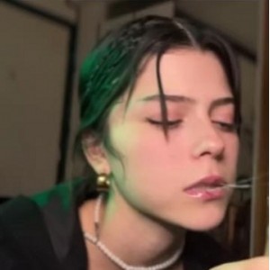 自拍合集+视频平台+特写美貌+Blake最新合集+16V2.5G+补充旧资源+，包含棒棒糖特写与老外青春期回顾