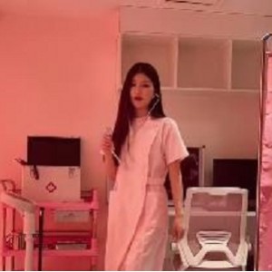 福利姬悬赏区小野猫KIKI酱精选合集6V5.2G，自拍资源丰富，超高价收购！