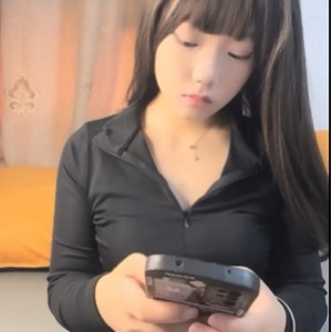 水花狂喷百度盘校花合集02V2.6G，双重压缩无密码