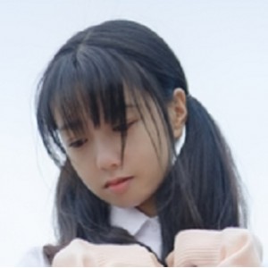 清纯作品稚乖画册颓废三人游595M，漂亮下载观看