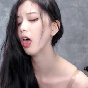 CC定制双视角福利耶耶最新合集2V422M，怼屏精彩！