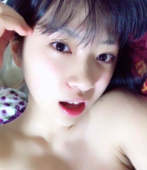 泄密云盘高清合集美女留学生私密曝光1V70P350M,原版解压观看