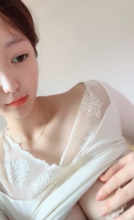 转载搬运半糖顶级女神最新合集1V1.21G,百度盘分享