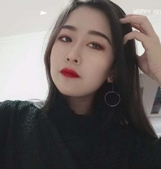 反差美女2022最新合集1套11G，优雅与性感的完美结合