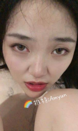 国人情侣某推高颜值稀缺资源AmYun最新噼里啦合集1V1.38G，90后深处经验丰富